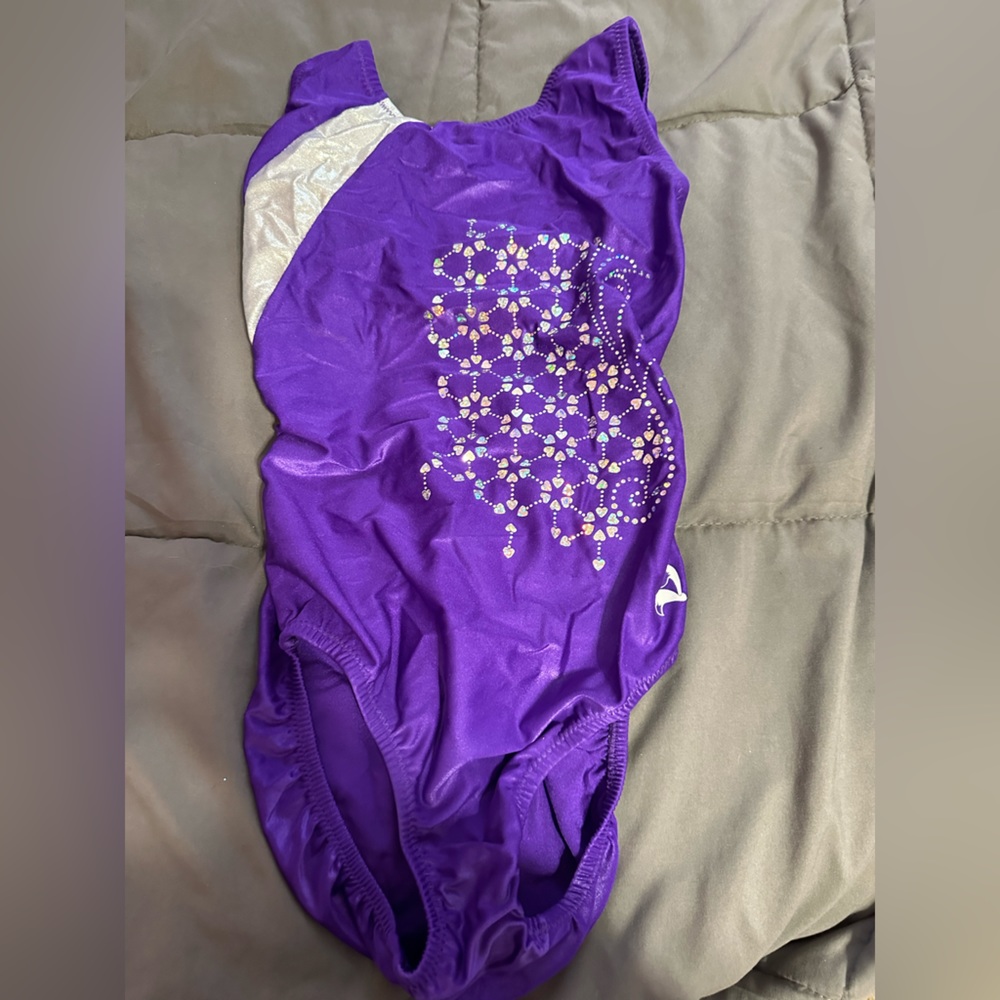Mystique collection foxys leos